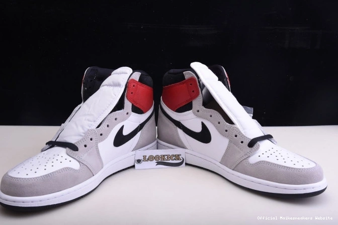 Official Maikesneakers OG Smoke 1 Jordan High 555088-126 Light Air Grey 0701